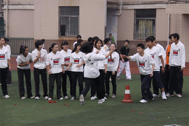 2011郑州五中运动会30*40接力赛